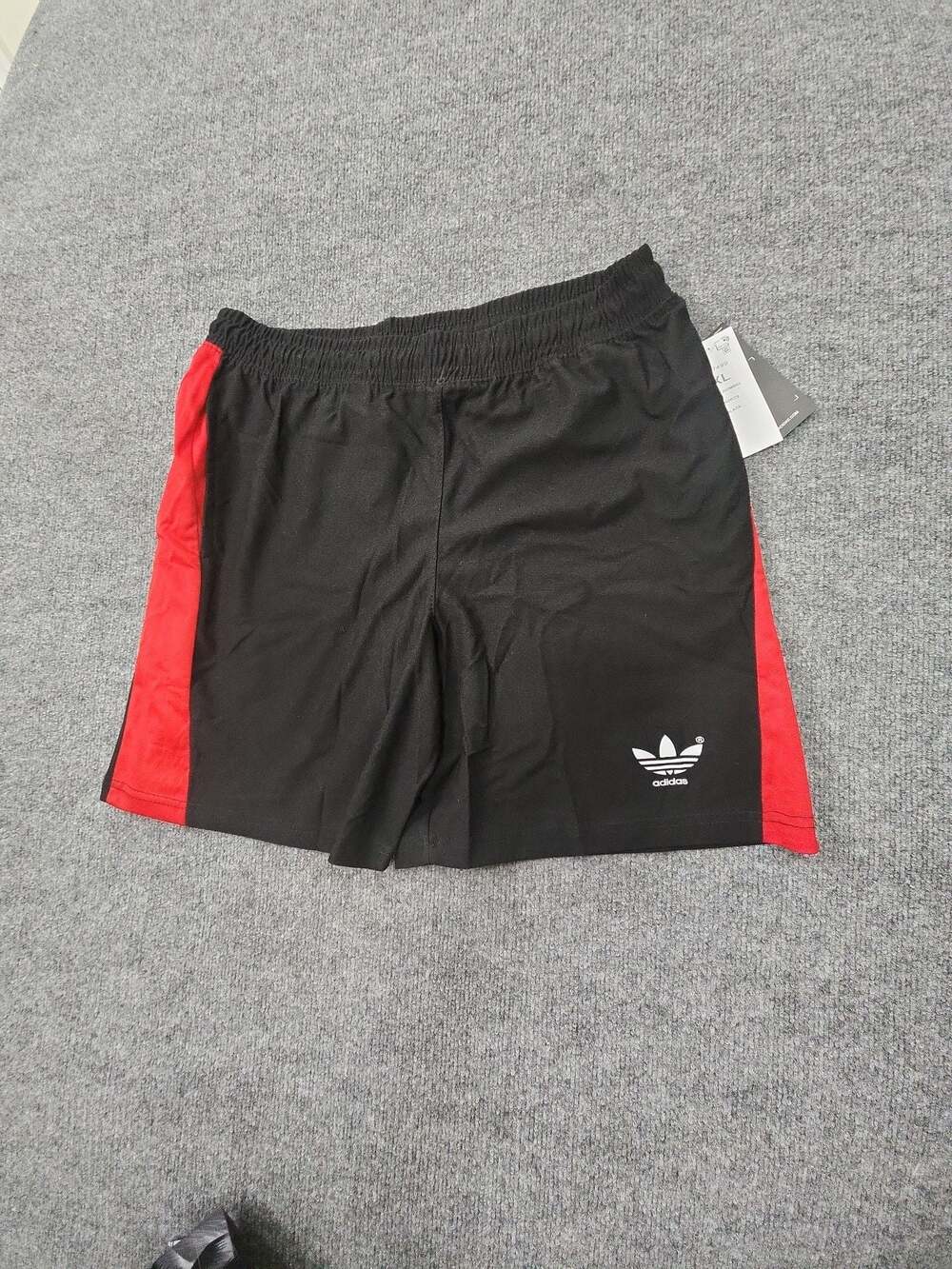 Adidas Originals Trefoil Athletic Shorts Black Red Size XL